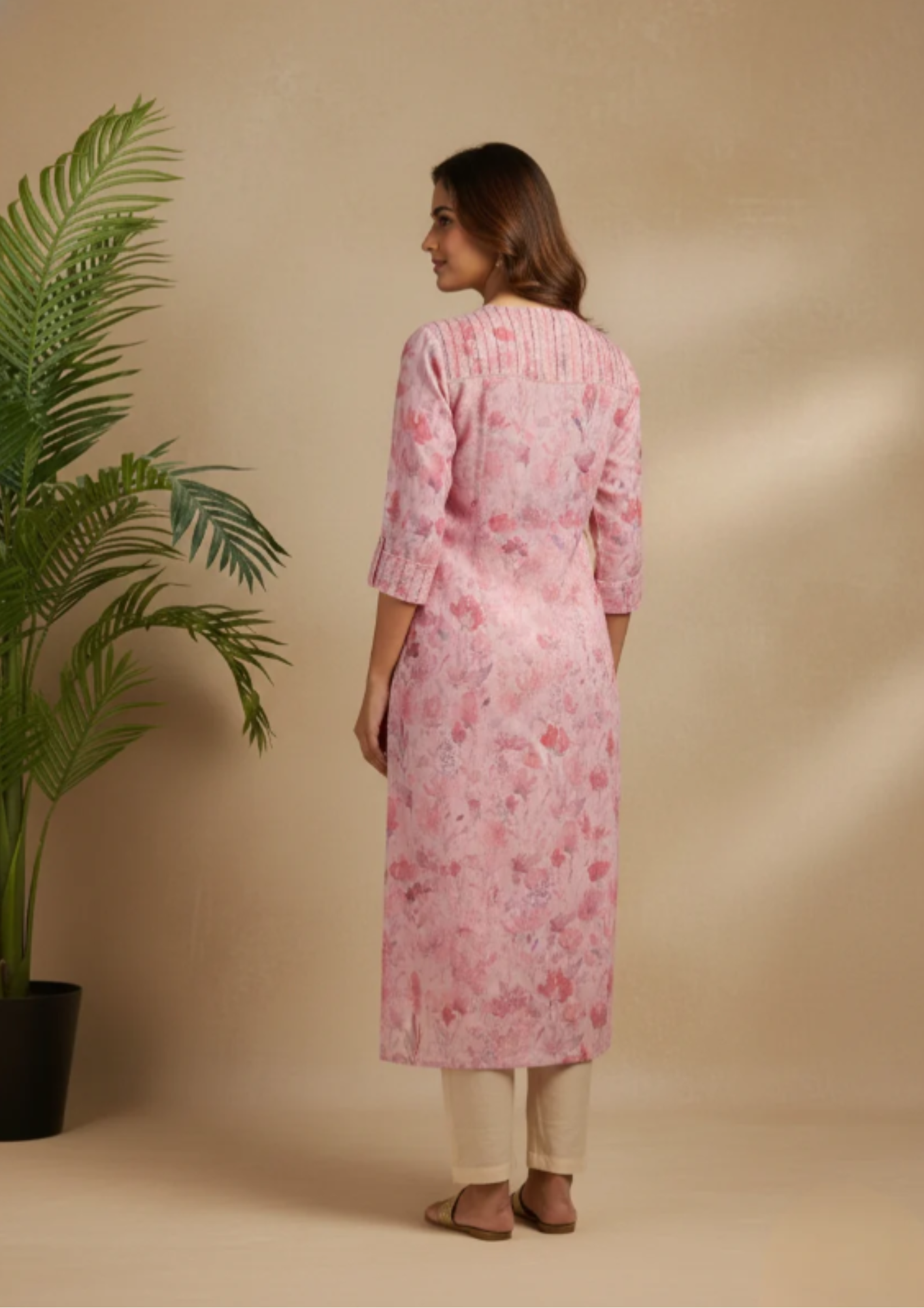 Damen Kurta mit Blumenmuster – Leichtes Oberteil in gerader Passform | Velnorah