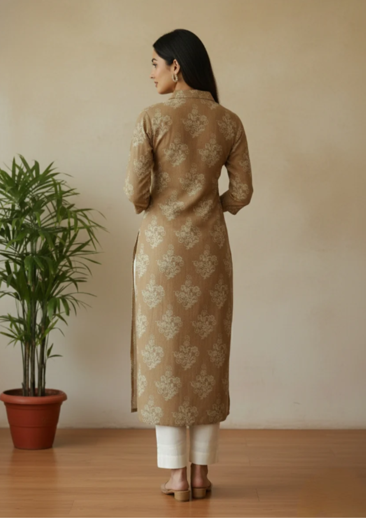 A-Linien Kleid mit Knopfleiste und lockerer Passform | Velnorah