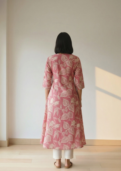 A-Linien Kleid aus Baumwolle mit großem Blumenprint in Schwarz | Velnorah