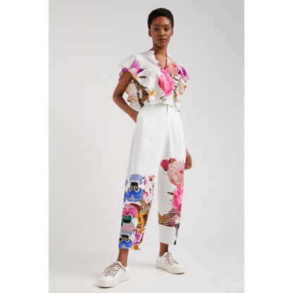 Elegantes Damen Set mit floraler Bluse und Hose von Velnorah