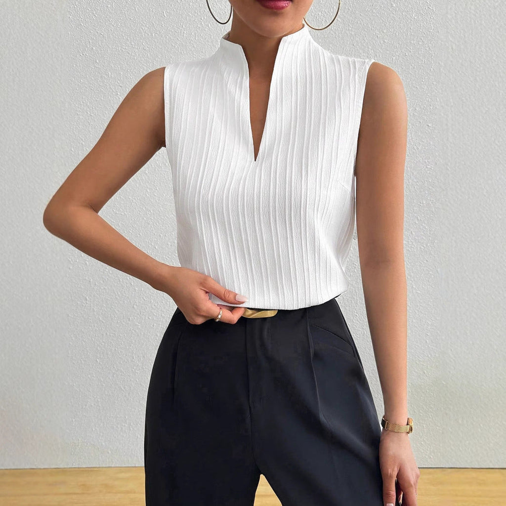 Elegantes Damen Top mit Stehkragen und Plisseefalten | Velnorah