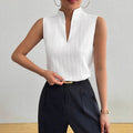 Elegantes Damen Top mit Stehkragen und Plisseefalten | Velnorah