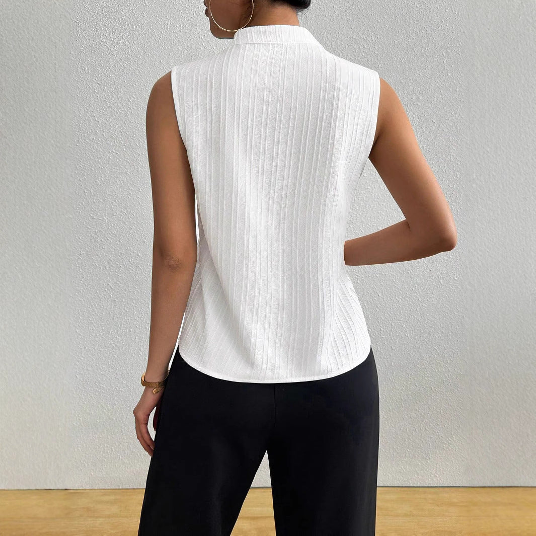 Elegantes Damen Top mit Stehkragen und Plisseefalten | Velnorah