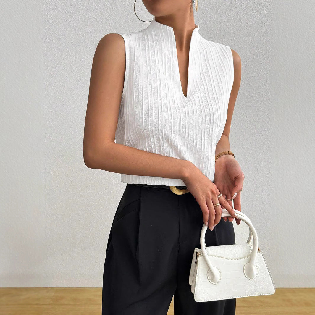 Elegantes Damen Top mit Stehkragen und Plisseefalten | Velnorah