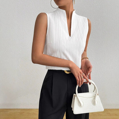 Elegantes Damen Top mit Stehkragen und Plisseefalten | Velnorah