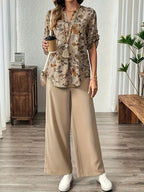 Elegante Damenbluse mit floralem Muster für jeden Anlass | Velnorah