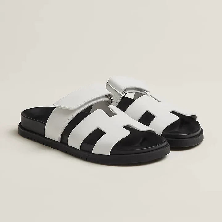Damen Sandalen mit handgefertigten Details und Gummisohle