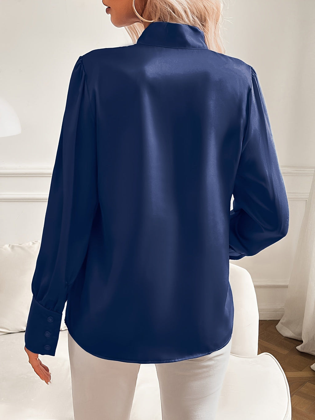 Elegante Damen Satinbluse mit Schleife und langen Ärmeln-Velnorah