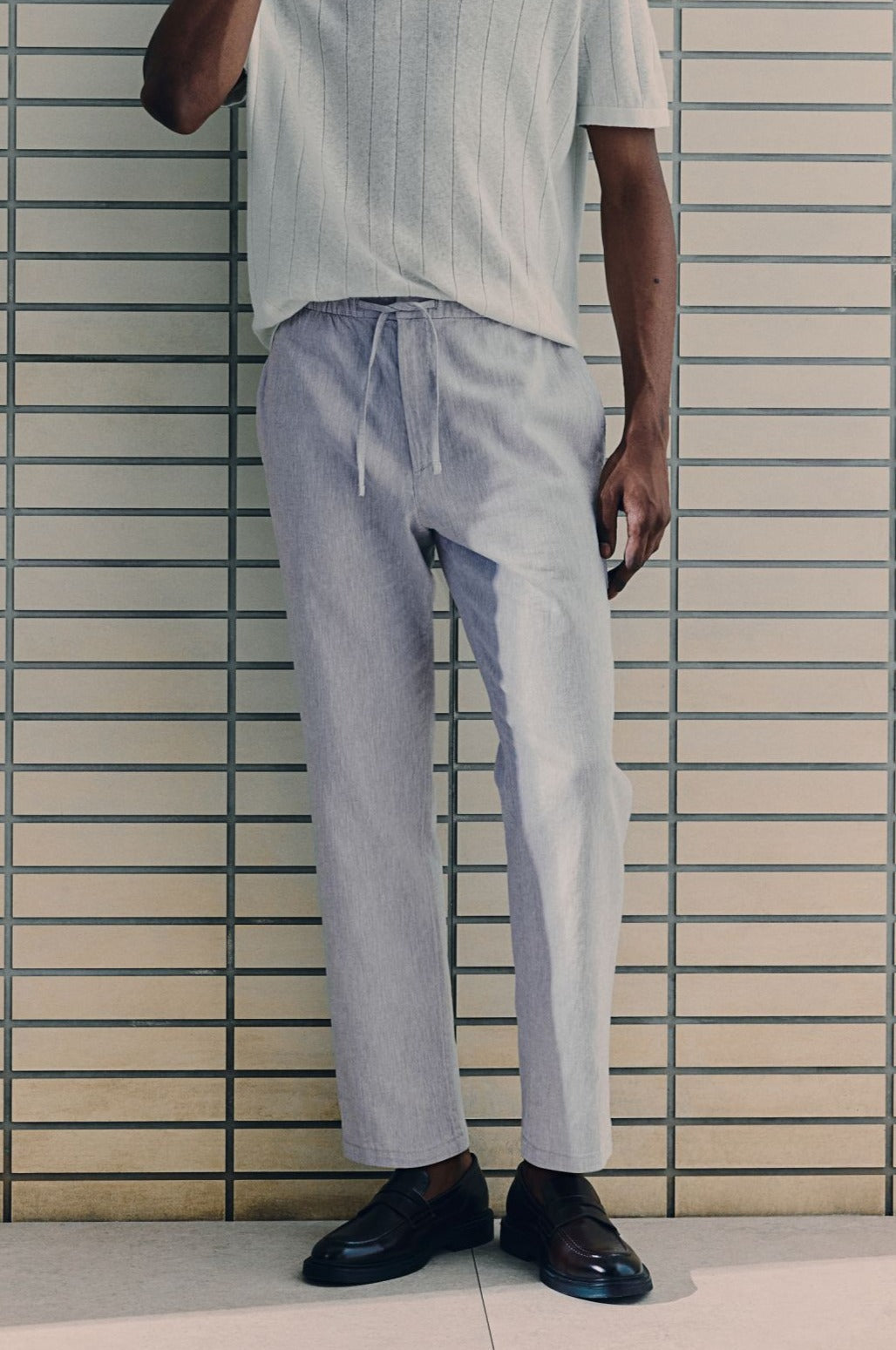 Herrenhose Relaxed Fit mit Kordelzug und elastischem Bund-Velnorah