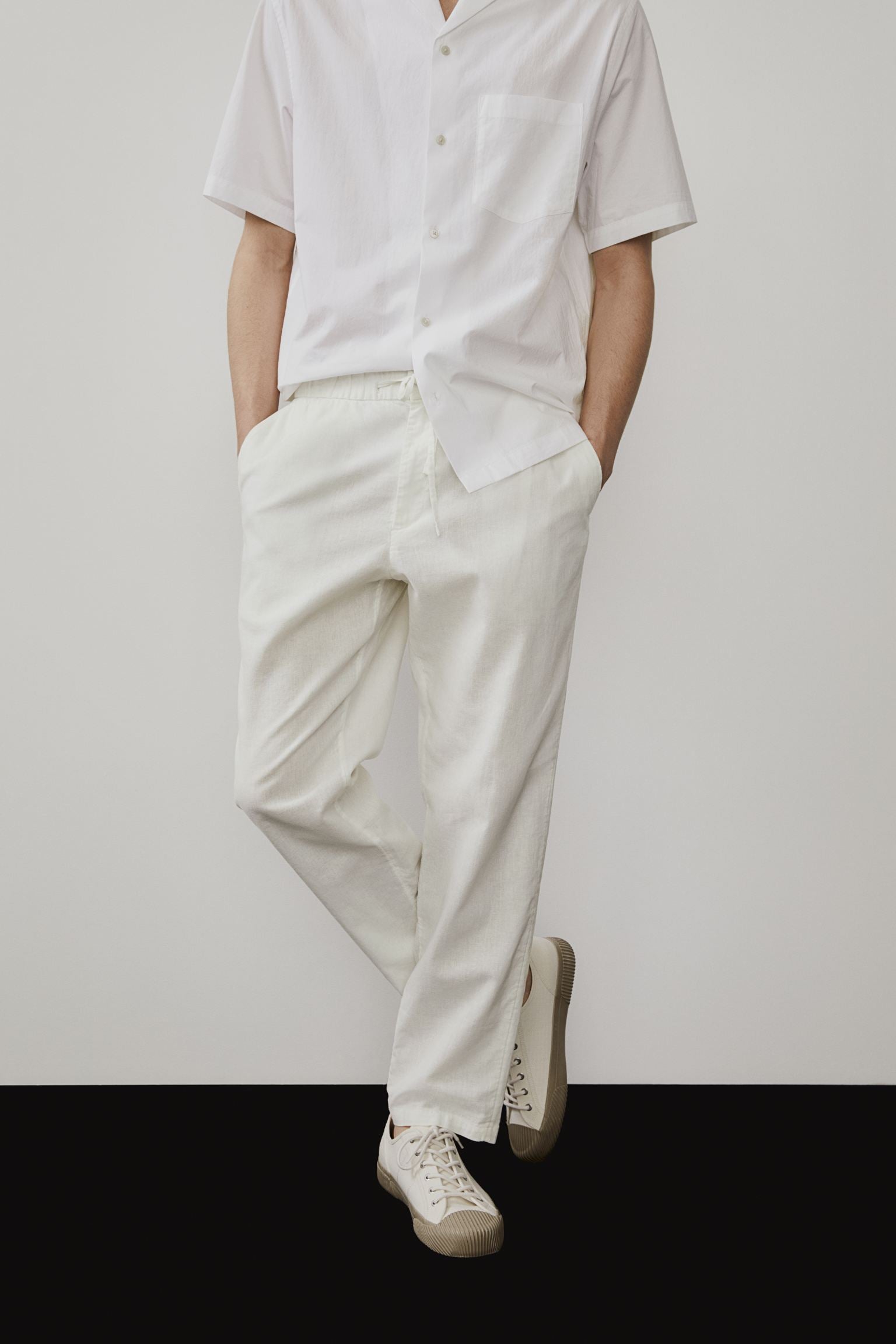 Herrenhose Relaxed Fit mit Kordelzug und elastischem Bund-Velnorah