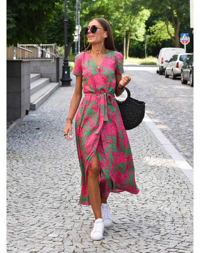 Elegantes und bequemes Sommerkleid für Damen | Velnorah