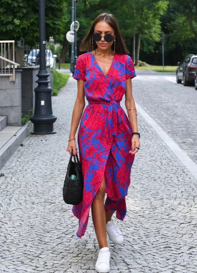 Elegantes und bequemes Sommerkleid für Damen | Velnorah