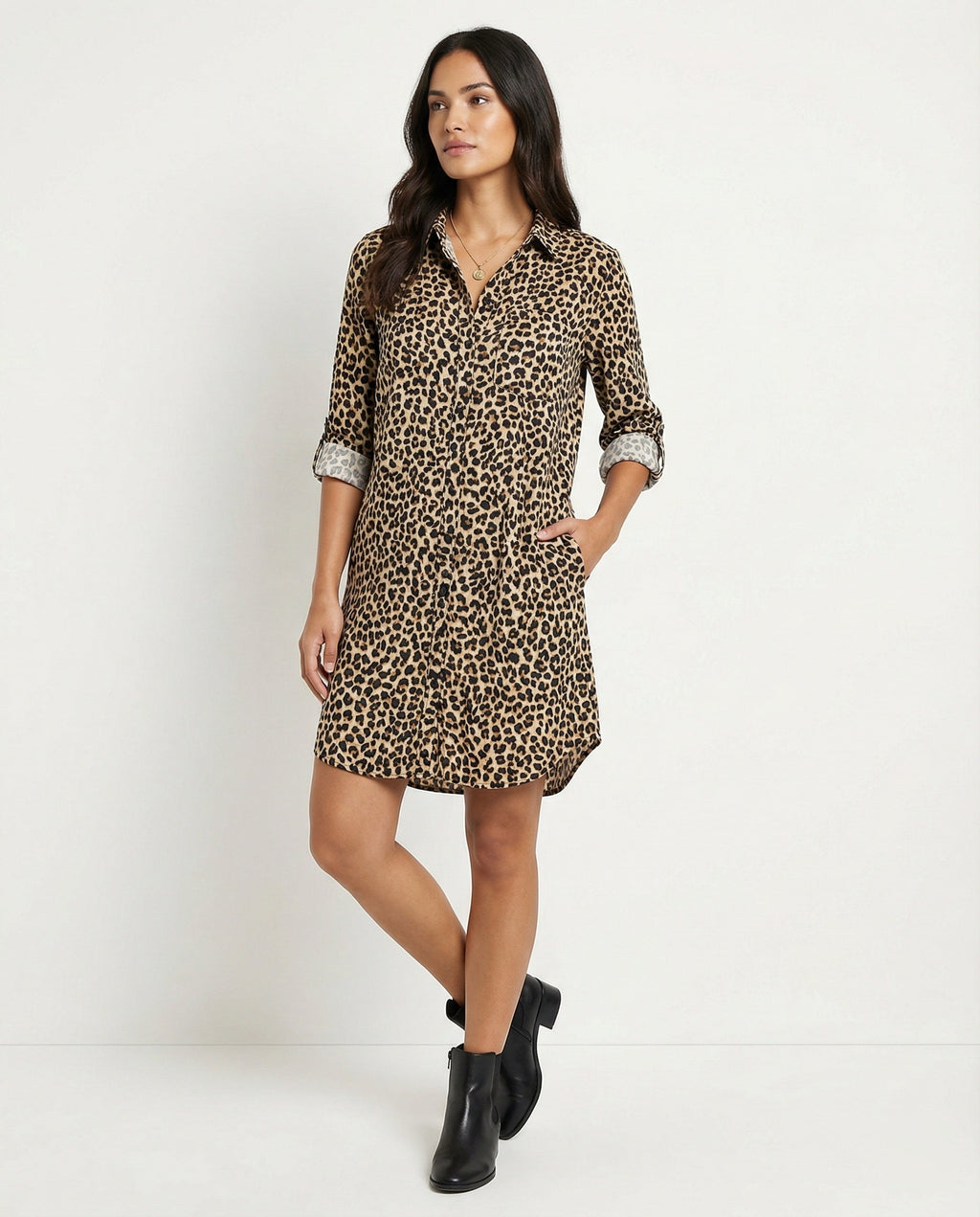 Leopardenmuster Kleid mit geteiltem Saum | Velnorah