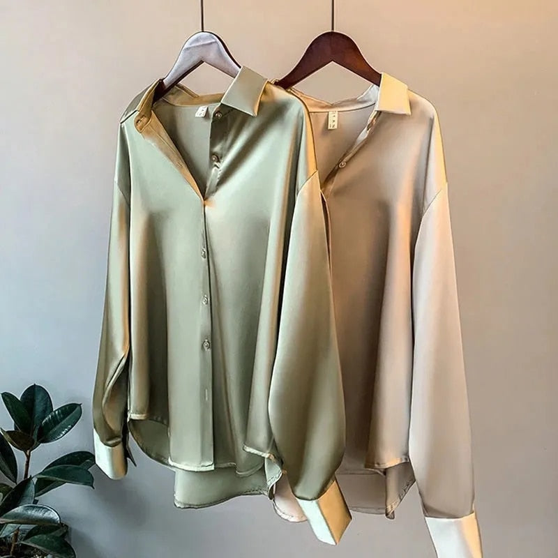 Elegante Vintage Seidenbluse für Damen von Velnorah