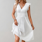 Elegantes, luftiges Sommerkleid für Damen in Weiß | Velnorah