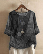 Boho Vintage Top mit kunstvollen Mustern und bequemer Passform | Velnorah