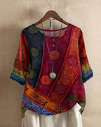 Boho Vintage Top mit kunstvollen Mustern und bequemer Passform